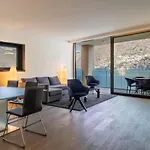 Lakefront Private Parking And Pool Laglio