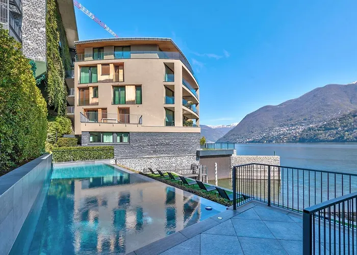 Lakefront Private Parking And Pool *