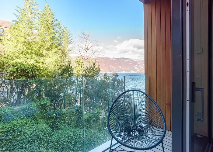 公寓 Lakefront Private Parking And Pool 拉利奥